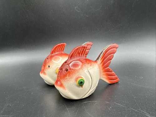 Vintage salt pepper - pepper, shaker